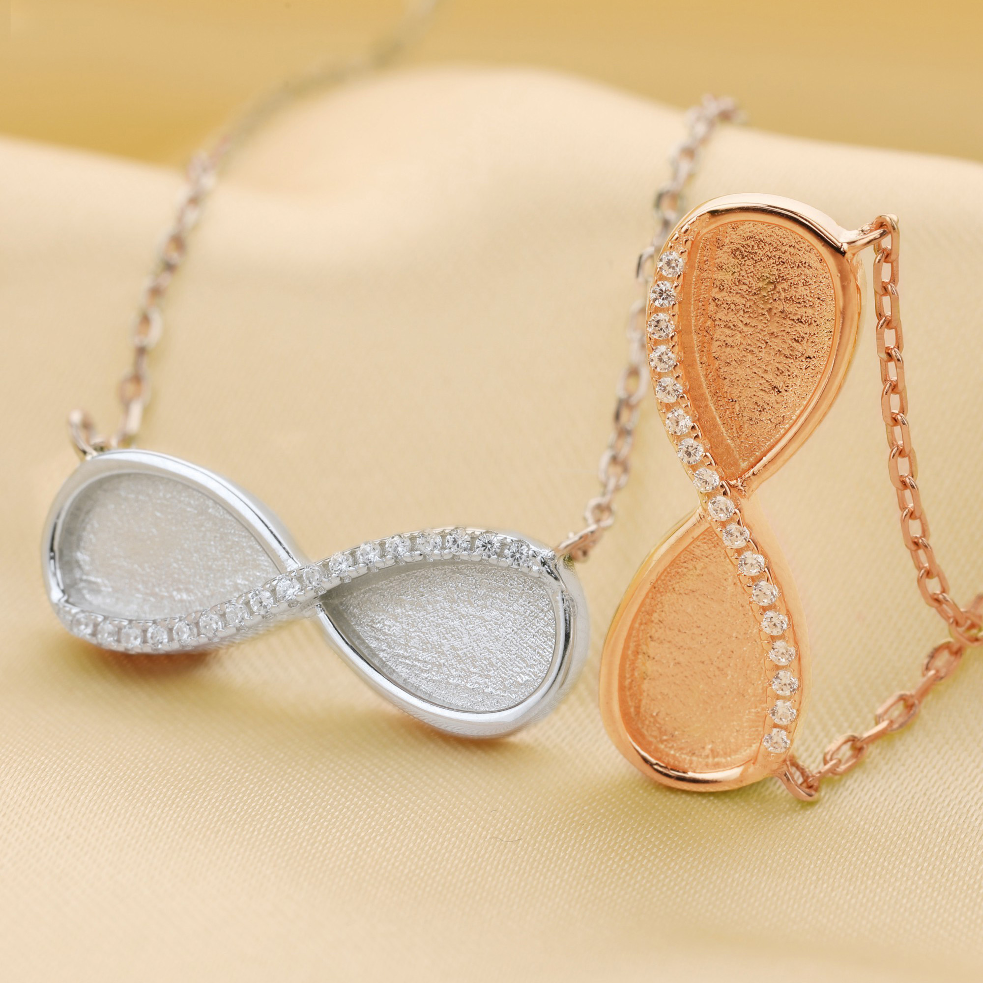 Keepsake Mother Milk Resin Inf - Bezels Set Pendant 评论和价格
